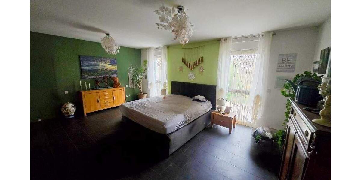 Doppelhaushälfte Schiffweiler - 4 Zimmer, 120 m&sup2;, 324.900&euro; | Angebot:25732796