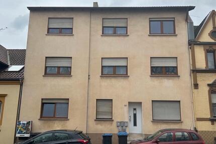 Haus Völklingen - 17 Zimmer, 320 m&sup2;, 365.000&euro; | Angebot:25655087