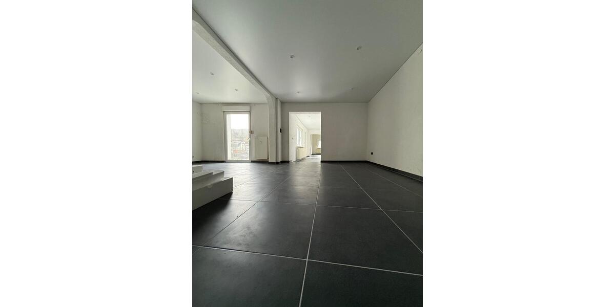 Erdgeschoßwohnung Völklingen - 3 Zimmer, 100 m&sup2;, 1.000&euro; | Angebot:25539811