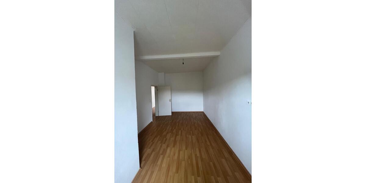 Erdgeschoßwohnung Sankt Ingbert - 3 Zimmer, 90 m&sup2;, 870&euro; | Angebot:26681397