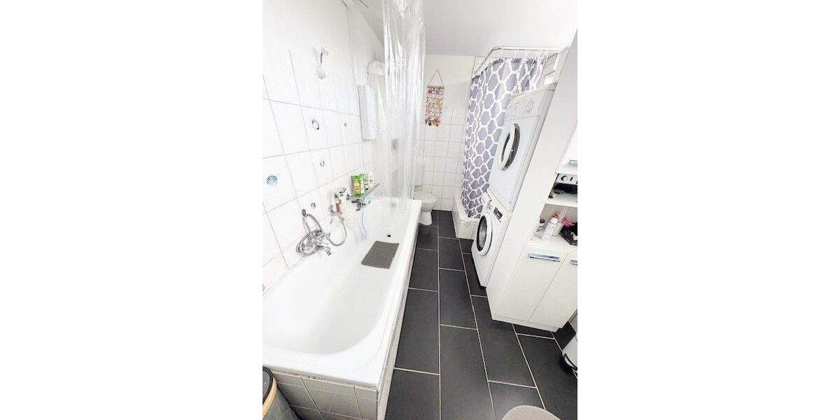 Einfamilienhaus St. Ingbert Rentrisch - 9 Zimmer, 190 m&sup2;, 169.000&euro; | Angebot:25668583