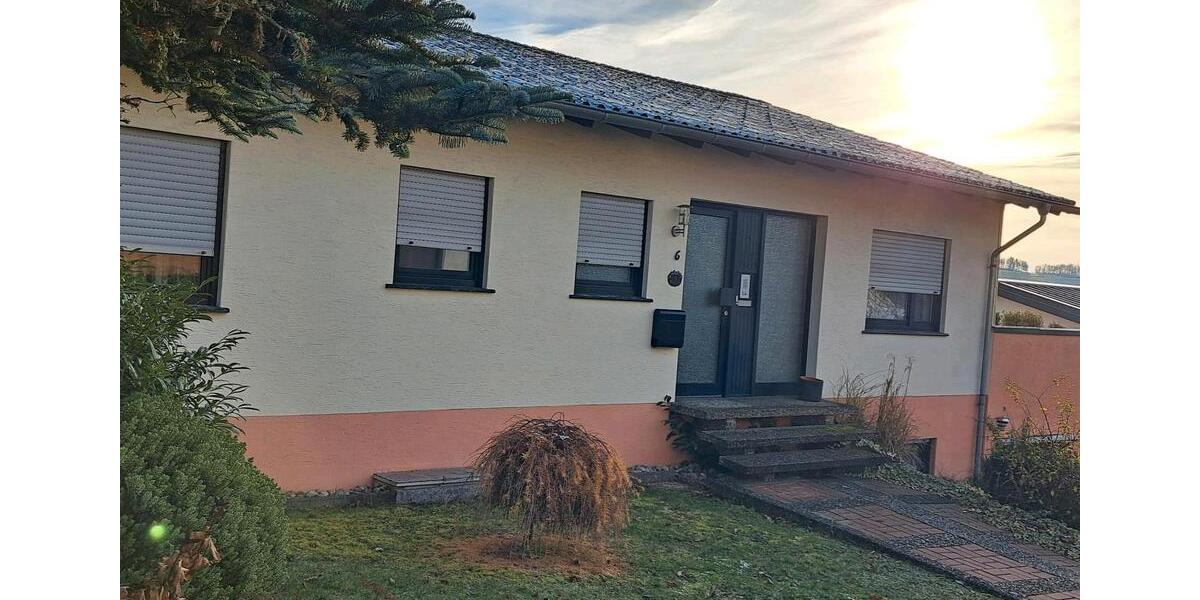 Einfamilienhaus Sankt Wendel - 8 Zimmer, 221 m&sup2;, 268.500&euro; | Angebot:25427228