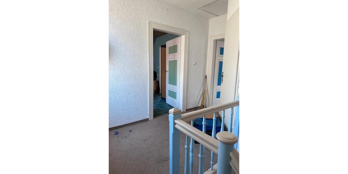 Reihenhaus Ottweiler - 6 Zimmer, 120 m&sup2;, 195.000&euro; | Angebot:25270020