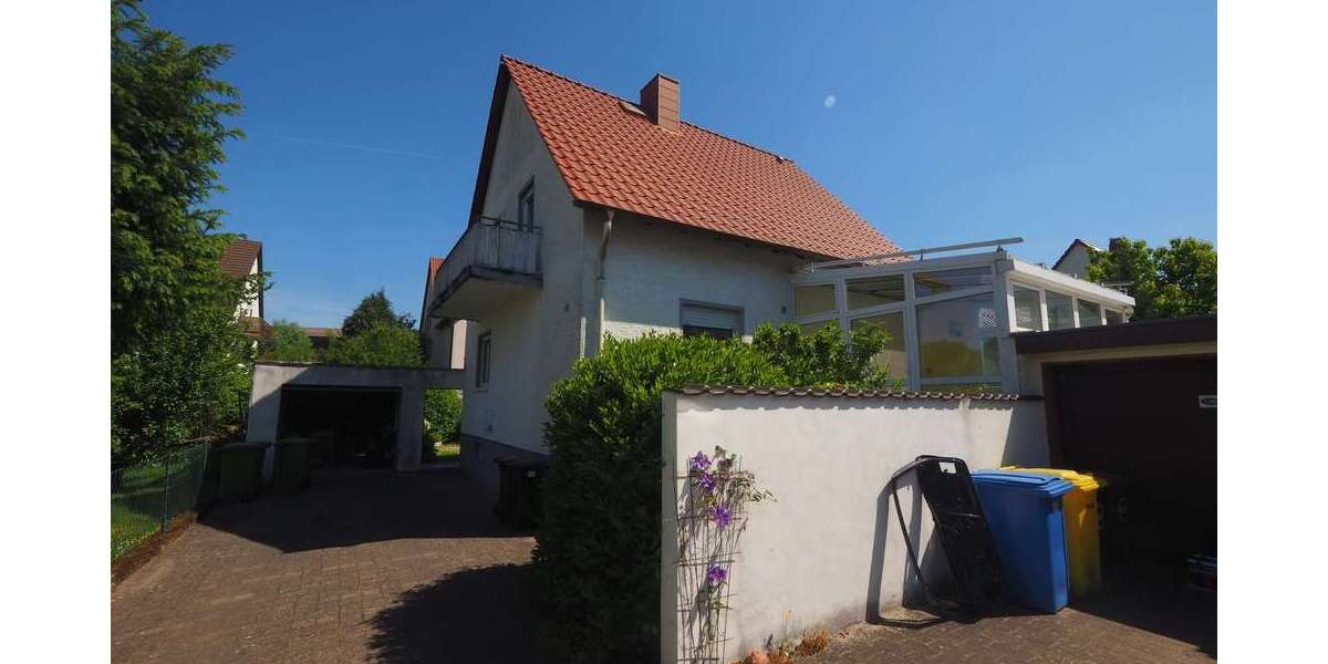Einfamilienhaus Zweibrücken - 4 Zimmer, 109 m&sup2;, 150.000&euro; | Angebot:25869807