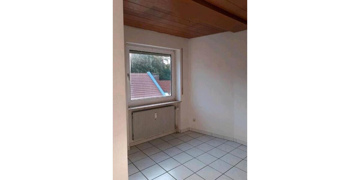 Etagenwohnung Saarbrücken St. Arnual - 2.5 Zimmer, 65 m&sup2;, 185.000&euro; | Angebot:27299017