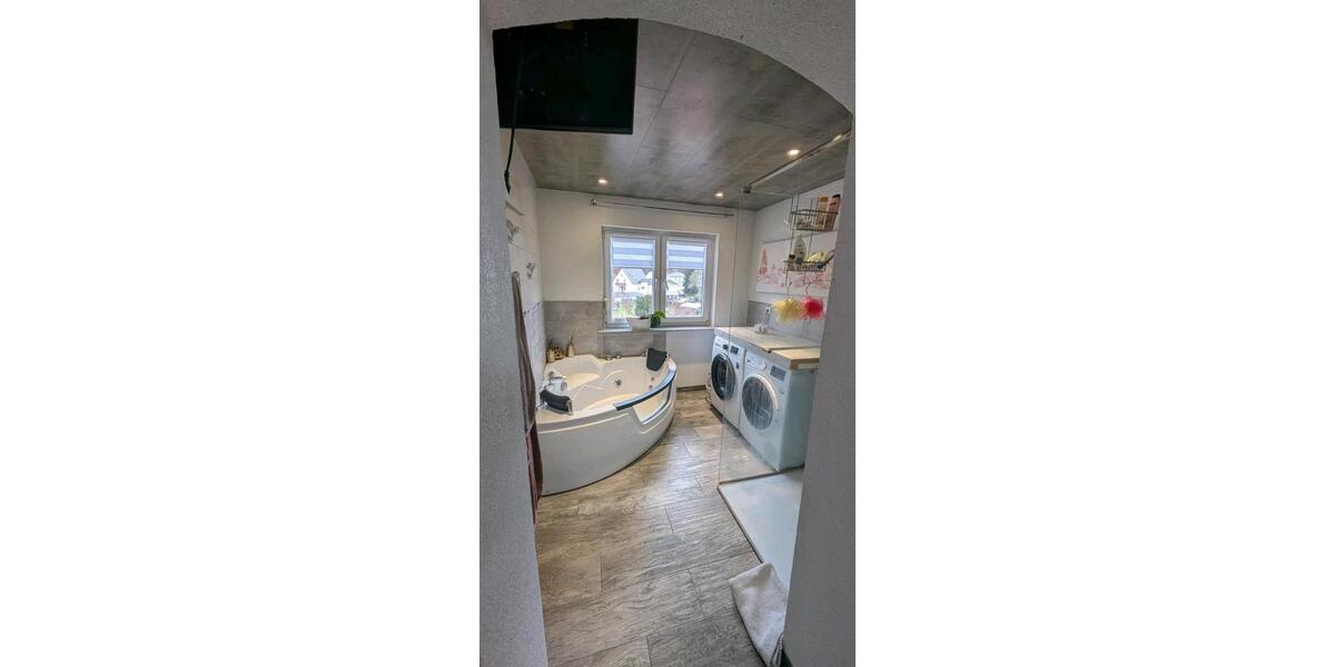 Doppelhaushälfte Blieskastel - 5 Zimmer, 135 m&sup2;, 300.000&euro; | Angebot:23822745