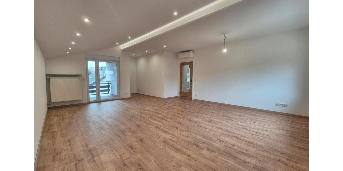 Etagenwohnung Sankt Ingbert - 1 Zimmer, 86 m&sup2;, 900&euro; | Angebot:25917919