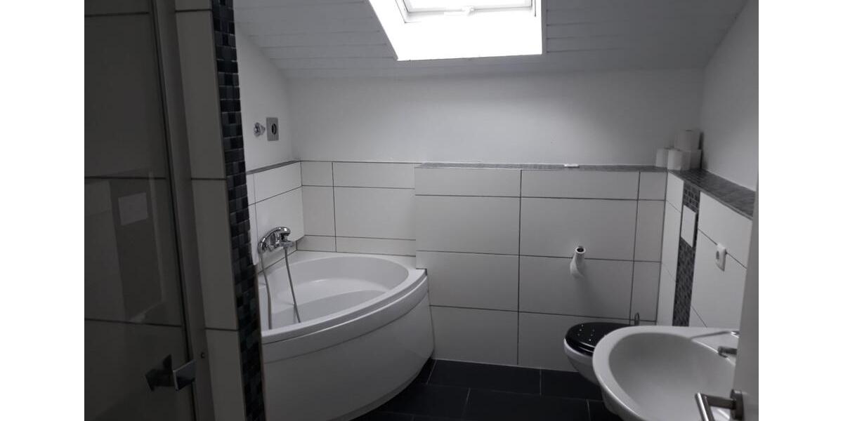 Mehrfamilienhaus, Wohnhaus Lebach - 14 Zimmer, 345 m&sup2;, 375.000&euro; | Angebot:25809749