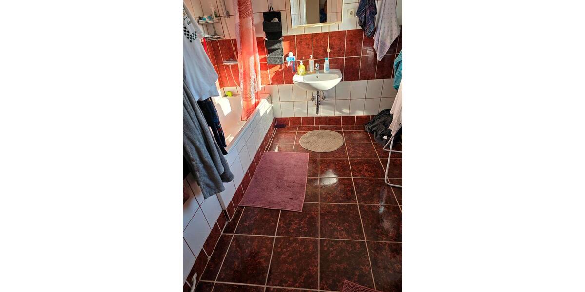 Dachgeschoßwohnung Neunkirchen - 2 Zimmer, 75 m&sup2;, 550&euro; | Angebot:26674799