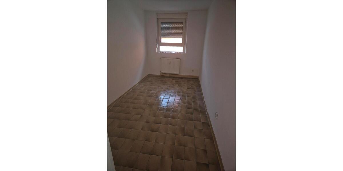 Erdgeschoßwohnung Sulzbach (Saar) - 3 Zimmer, 70 m&sup2;, 550&euro; | Angebot:26646386