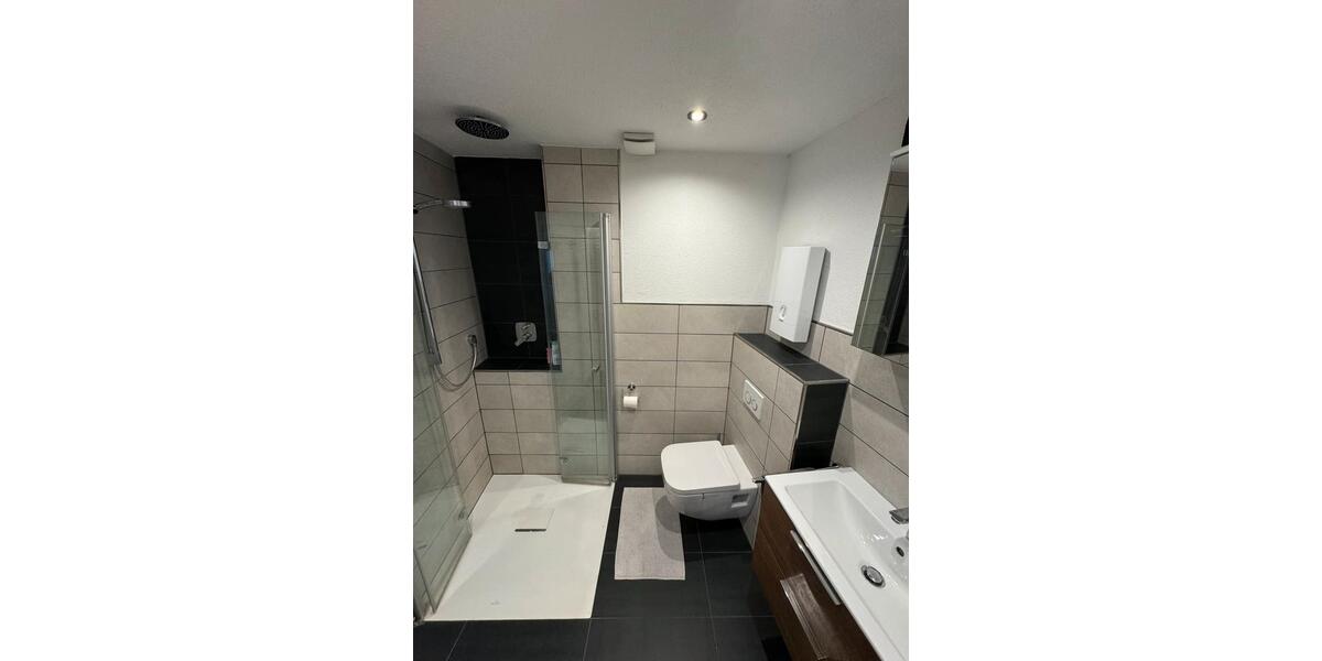 Etagenwohnung Saarwellingen - 1 Zimmer, 65 m&sup2;, 680&euro; | Angebot:26000247