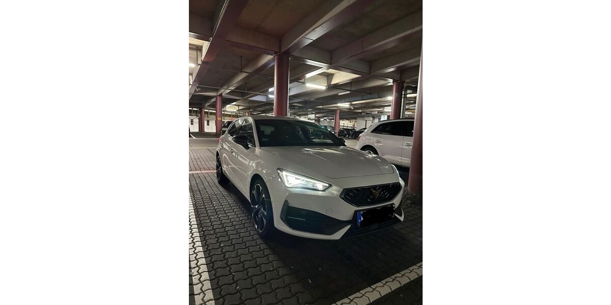 Cupra Leon 92.000 km 18.499 &euro; Saarbrücken 66111