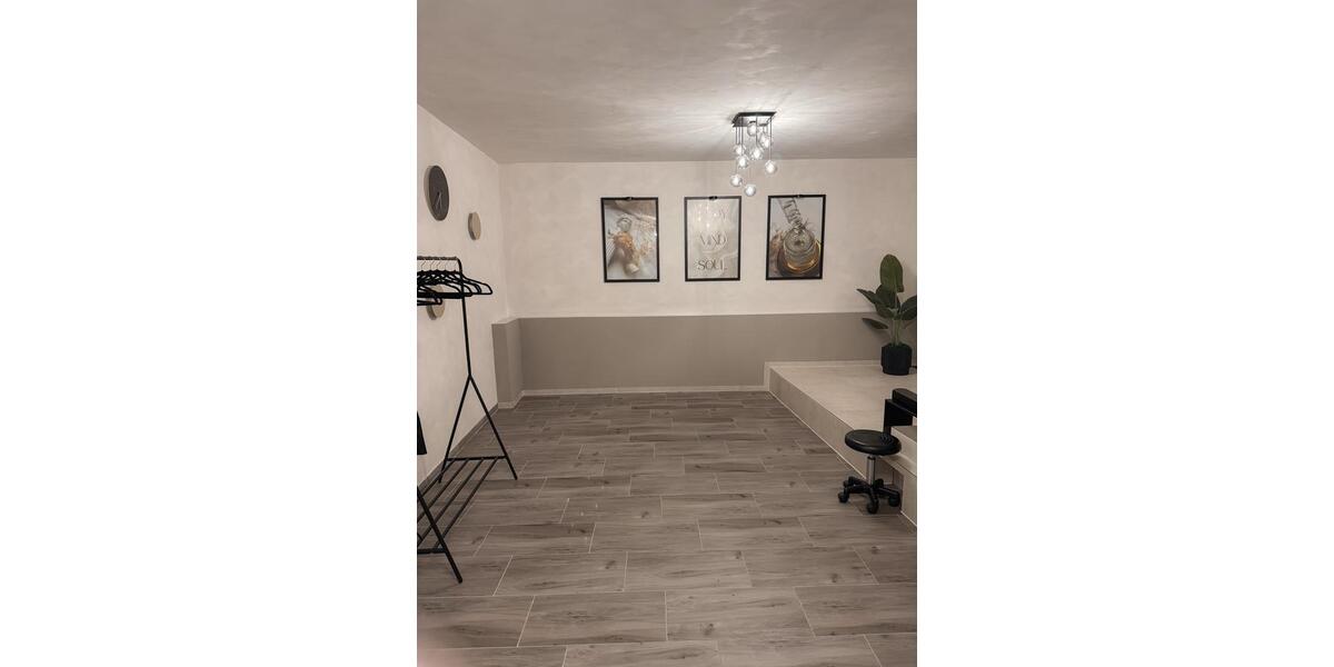 Gewerbeobjekt Eppelborn - 110&euro; | Angebot:25178021