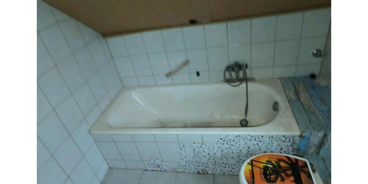 Dachgeschoßwohnung Quierschied - 2 Zimmer, 55 m&sup2;, 500&euro; | Angebot:25307880