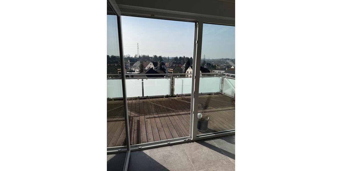 Etagenwohnung Schiffweiler - 1 Zimmer, 60 m&sup2;, 890&euro; | Angebot:25395684