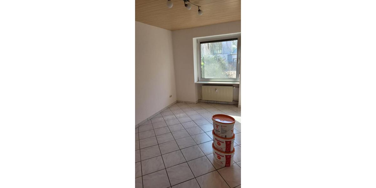 Erdgeschoßwohnung Riegelsberg - 4 Zimmer, 75 m&sup2;, 530&euro; | Angebot:25945410