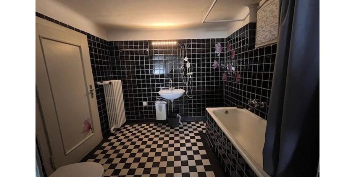 Einfamilienhaus Saarbrücken Bübingen - 5 Zimmer, 120 m&sup2;, 135.000&euro; | Angebot:25751581