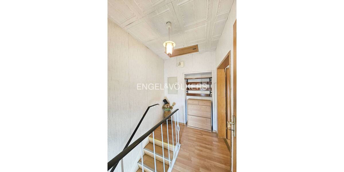 Mehrfamilienhaus, Wohnhaus Wadgassen-Differten Differten - 6 Zimmer, 160 m&sup2;, 169.000&euro; | Angebot:26695321