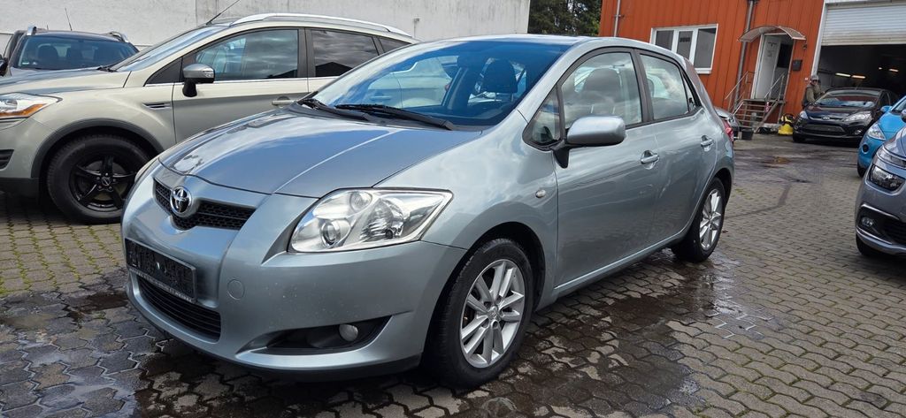 Toyota Auris 150.000 km 3.780 &euro; Saarlouis 66740