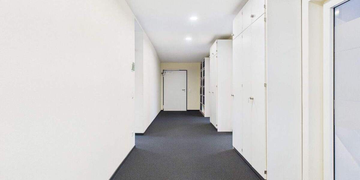 Gewerbeobjekt Saarbrücken St Johann - 9 Zimmer, 314 m&sup2;, 3.768&euro; | Angebot:25726199