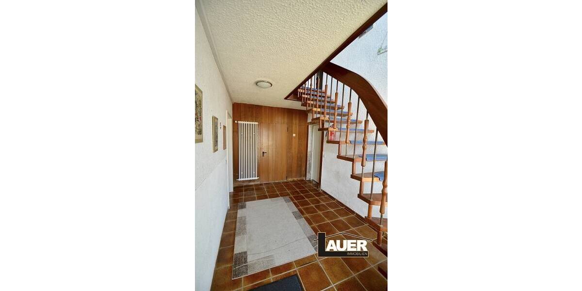 Etagenwohnung Püttlingen - 6 Zimmer, 175 m&sup2;, 265.000&euro; | Angebot:26730742