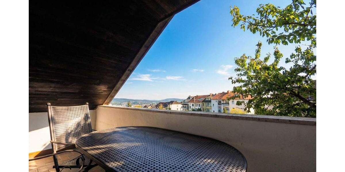 Doppelhaushälfte Saarbrücken Alt-Saarbrücken - 9 Zimmer, 218 m&sup2;, 398.000&euro; | Angebot:25772955