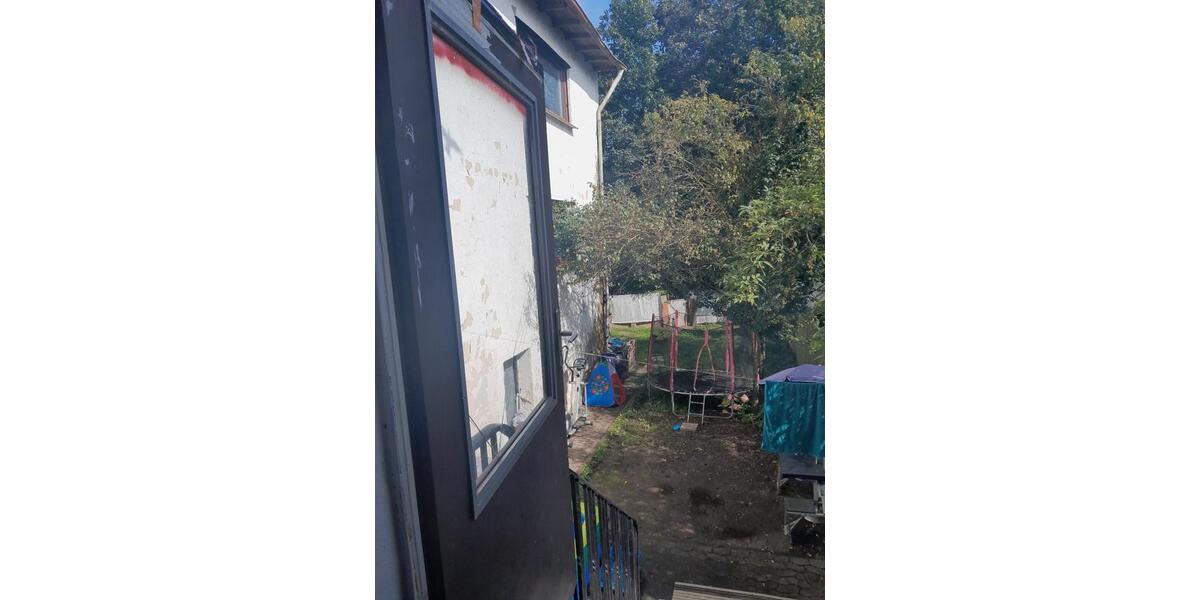 Mehrfamilienhaus, Wohnhaus Saarbrücken West - 12 Zimmer, 300 m&sup2;, 290.000&euro; | Angebot:22477805