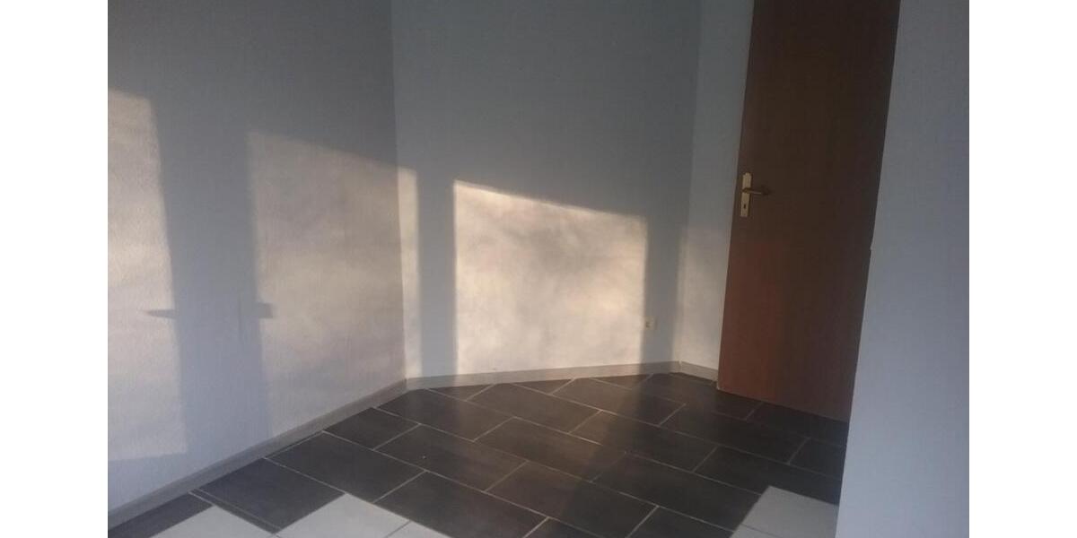 Etagenwohnung Saarlouis - 3 Zimmer, 62 m&sup2;, 580&euro; | Angebot:25364535