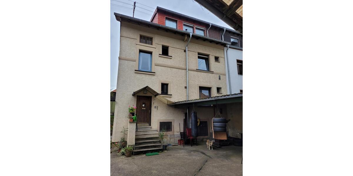 Mehrfamilienhaus, Wohnhaus Saarbrücken Brebach-Fechingen - 5 Zimmer, 165 m&sup2;, 248.000&euro; | Angebot:22170927