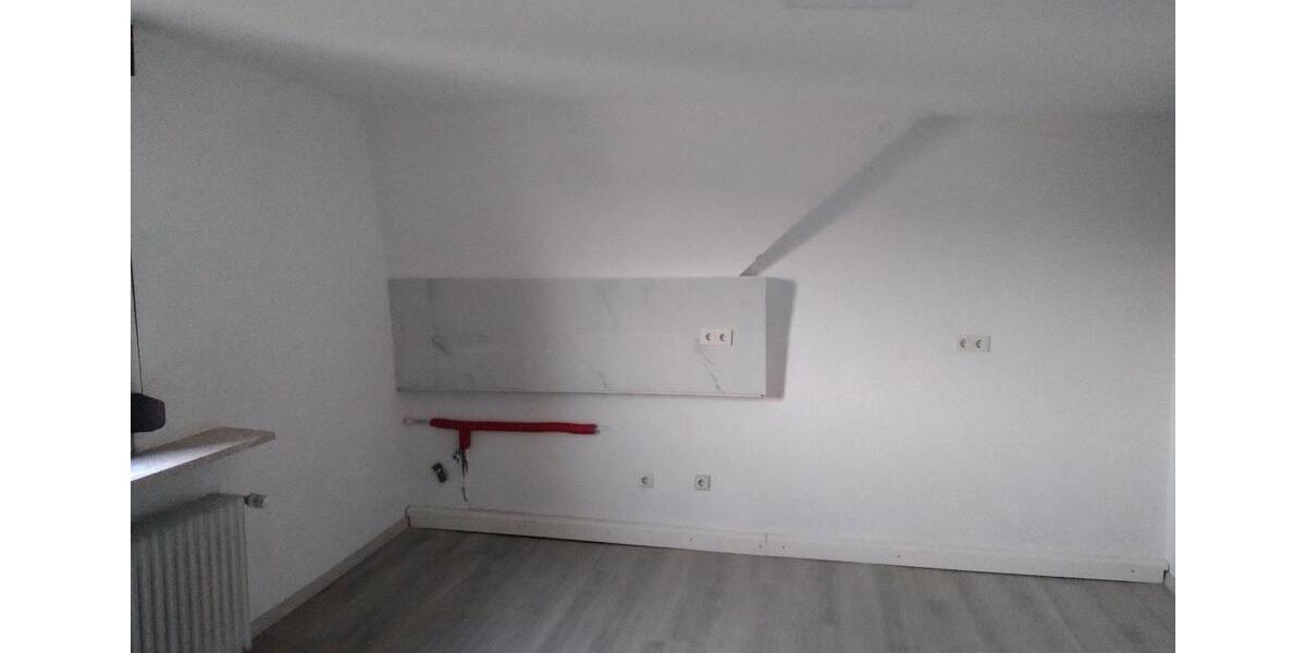 Dachgeschoßwohnung Riegelsberg - 3 Zimmer, 85 m&sup2;, 550&euro; | Angebot:25647003