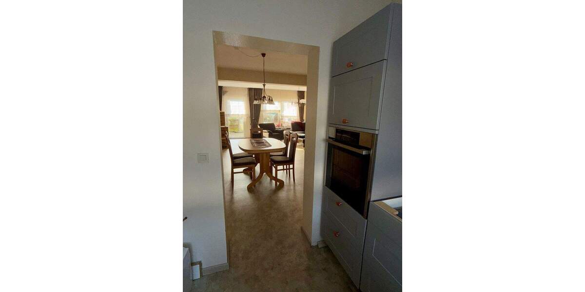 Reihenmittelhaus Ensdorf - 5 Zimmer, 130 m&sup2;, 219.000&euro; | Angebot:25657434