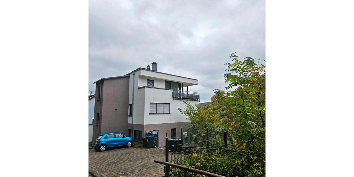 Terrassenwohnung Lebach - 5 Zimmer, 130 m&sup2;, 1.600&euro; | Angebot:25807375