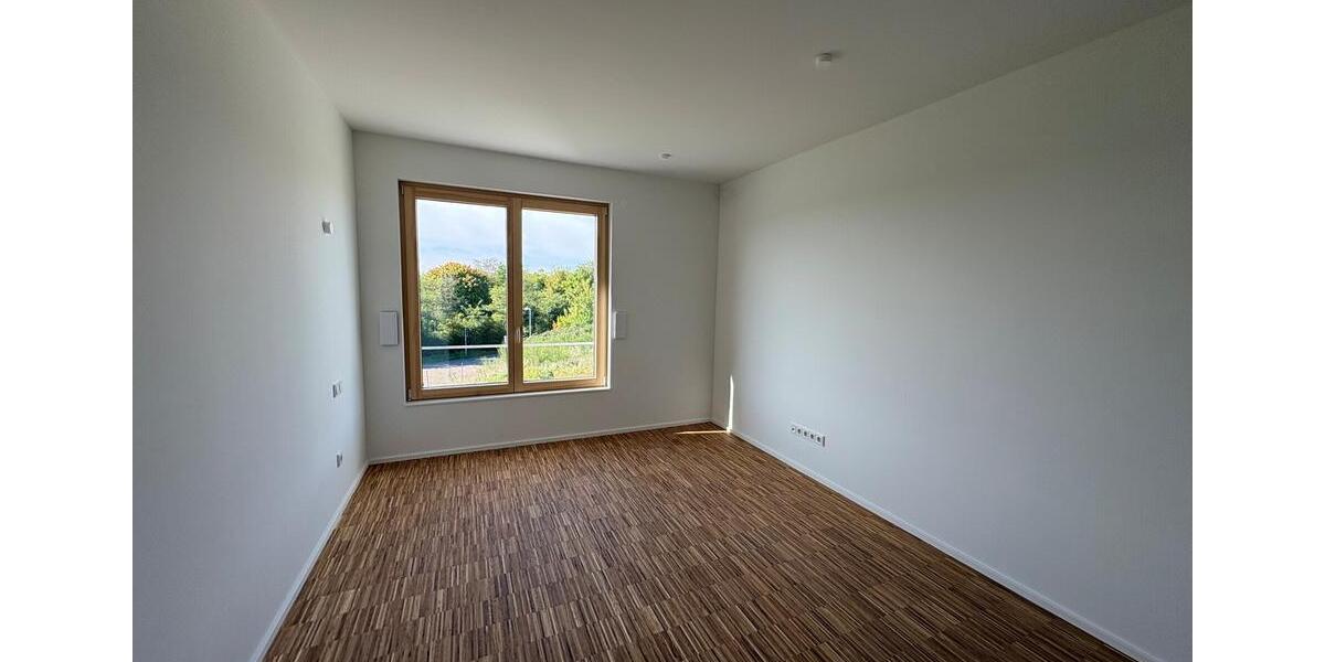 Maisonettenwohnung Saarbrücken Neue Bremm - 4 Zimmer, 95 m&sup2;, 1.195&euro; | Angebot:24780730