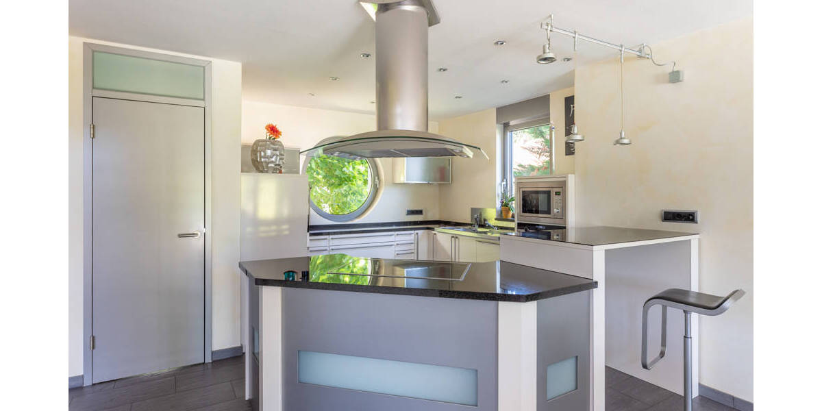 Einfamilienhaus Überherrn Altforweiler - 8 Zimmer, 188 m&sup2;, 2.100&euro; | Angebot:25706634