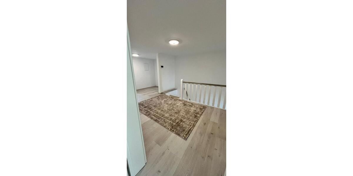 Einfamilienhaus Lebach - 10 Zimmer, 200 m&sup2;, 279.000&euro; | Angebot:22079790