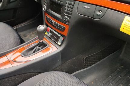 Mercedes-Benz 200 346.000 km 3.500 &euro; saarlouis 66740