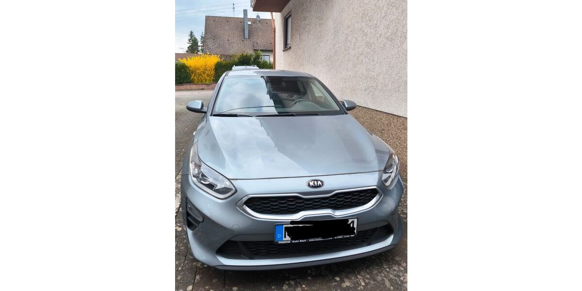 Kia ceed / Ceed 32.000 km 13.300 &euro; Beckingen 66701