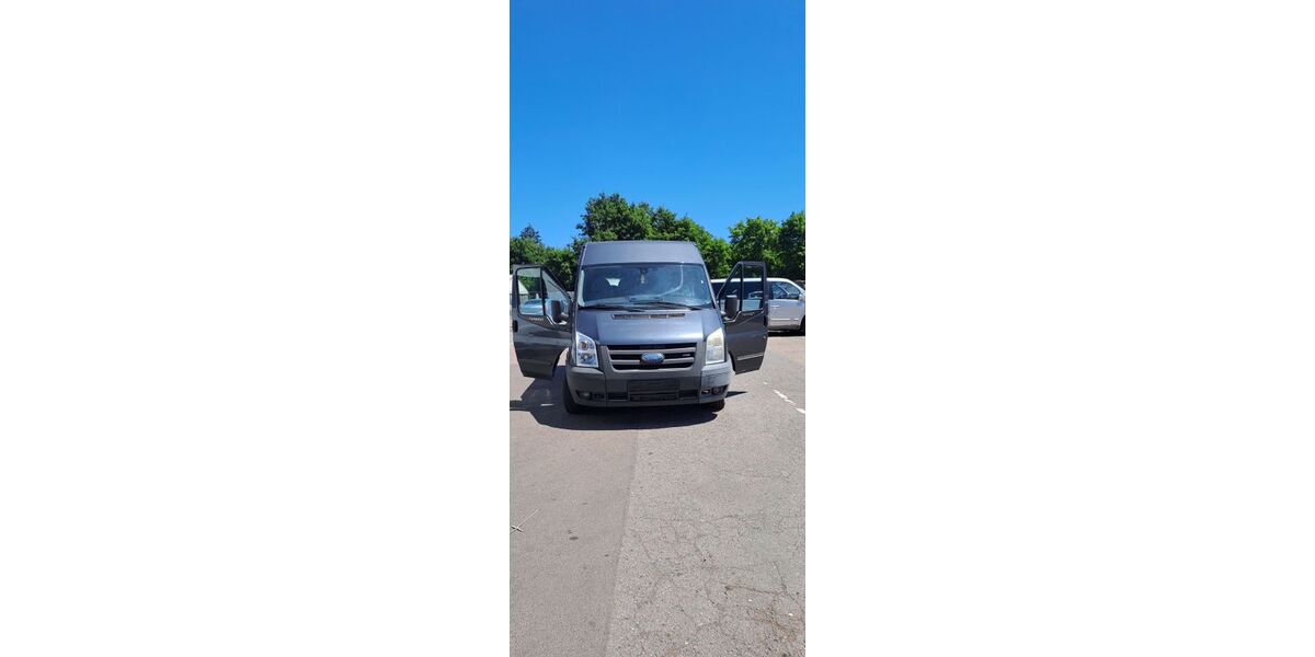 Ford Tourneo 177.426 km 4.199 &euro; Saarbrücken 66115