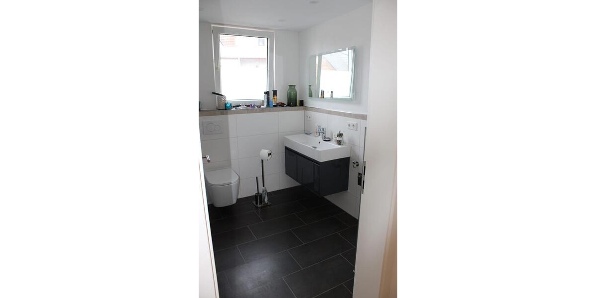 Etagenwohnung Homburg - 5 Zimmer, 150 m&sup2;, 1.200&euro; | Angebot:24756357