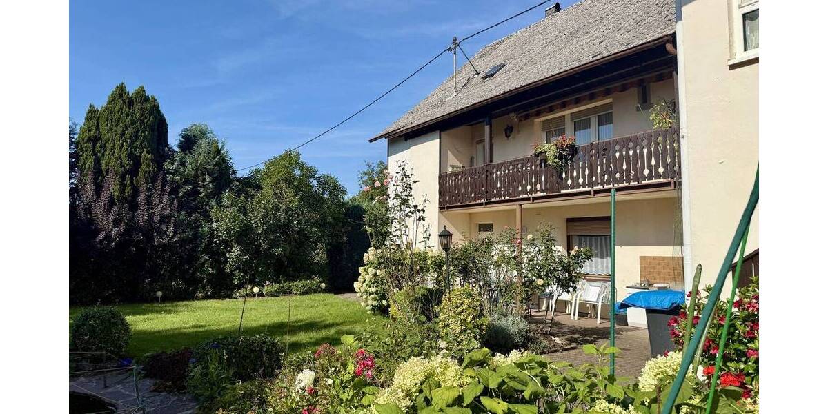 Einfamilienhaus Lebach Gresaubach - 8 Zimmer, 314 m&sup2;, 289.000&euro; | Angebot:25668696