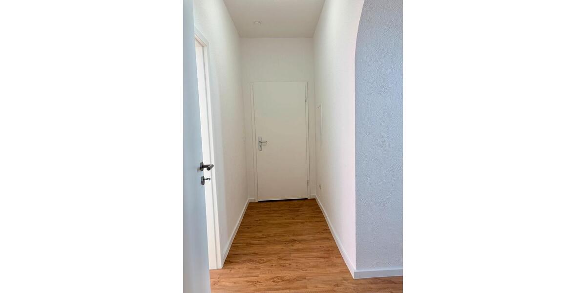 Etagenwohnung Saarbrücken Neue Bremm - 2 Zimmer, 50 m&sup2;, 550&euro; | Angebot:25875516