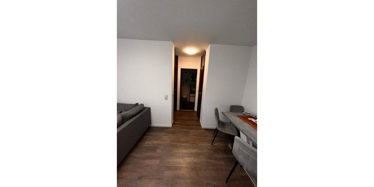 Etagenwohnung Saarbrücken Neue Bremm - 2 Zimmer, 42 m&sup2;, 460&euro; | Angebot:26633759