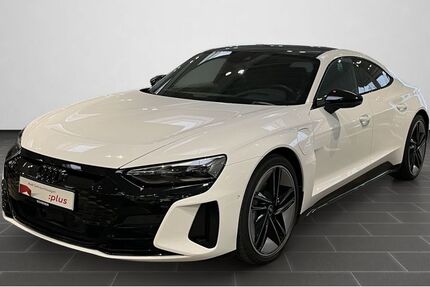 Audi RS e-tron GT 27.860 km 61.990 &euro; Saarbrücken 66115