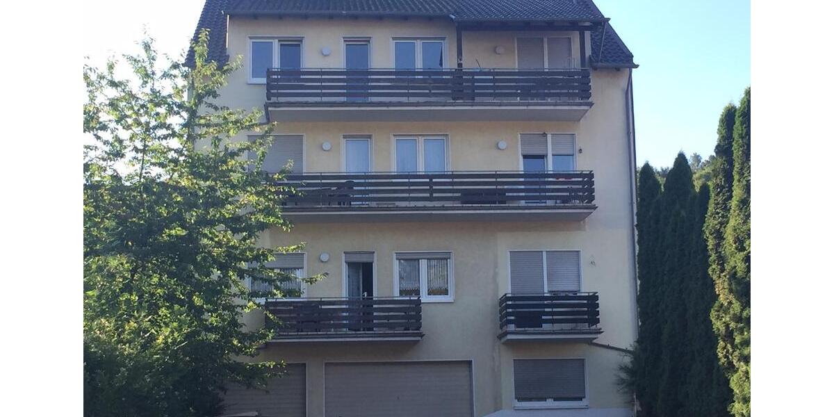 Dachgeschoßwohnung Völklingen - 3 Zimmer, 72 m&sup2;, 500&euro; | Angebot:24704339