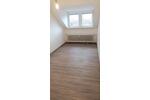 Dachgeschoßwohnung Saarbrücken - 3 Zimmer, 70 m&sup2;, 560&euro; | Angebot:25838102