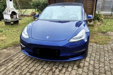 Tesla Model 3 84.000 km 22.999 &euro; Ensdorf 66806