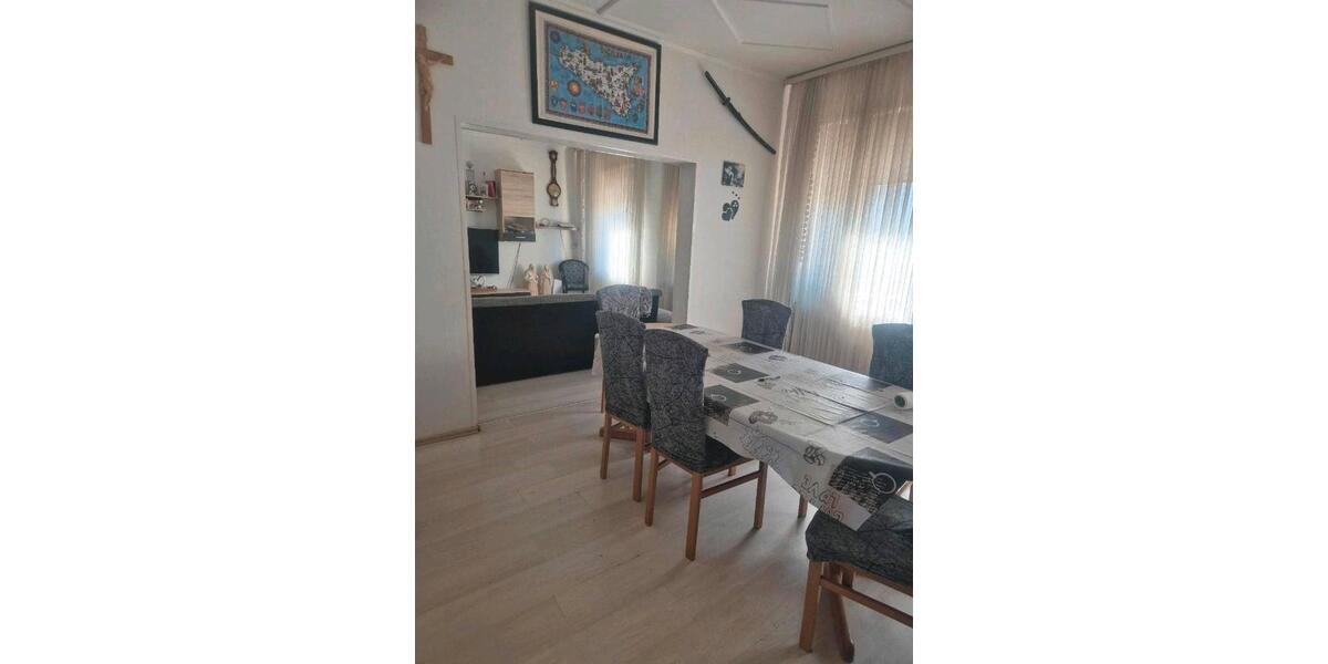 Einfamilienhaus Quierschied - 4 Zimmer, 165 m&sup2;, 150.000&euro; | Angebot:26610919
