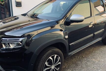Dacia Duster 32.000 km 16.800 &euro; Ottweiler 66564