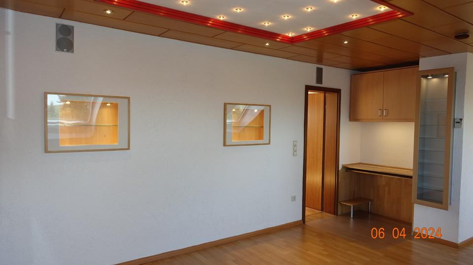 Dachgeschoßwohnung Saarbrücken West - 3 Zimmer, 83 m&sup2;, 570&euro; | Angebot:26630201