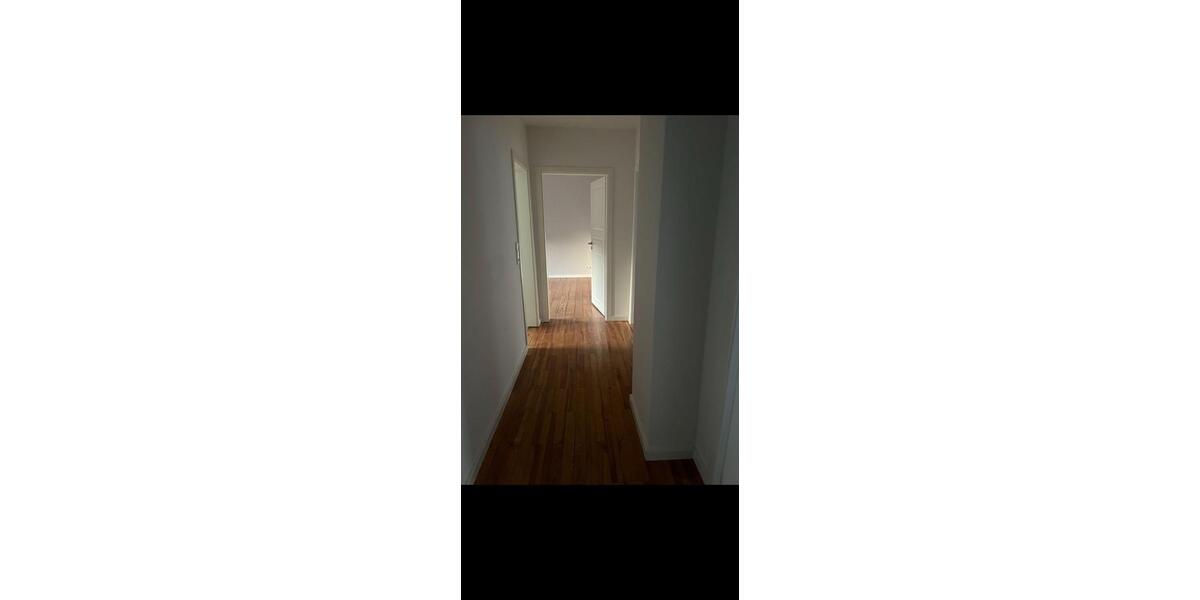 Erdgeschoßwohnung Bexbach - 3 Zimmer, 80 m&sup2;, 790&euro; | Angebot:25963309